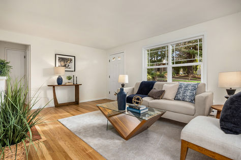 5606 NE 59th St Seattle, WA - Upgrade Realty6