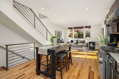 1114 16th Ave #A Seattle WA- Upgrade Realty10