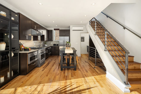 1114 16th Ave #A Seattle WA- Upgrade Realty11