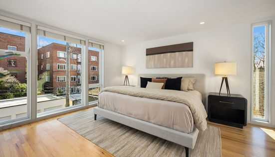 1114 16th Ave #A Seattle WA- Upgrade Realty24