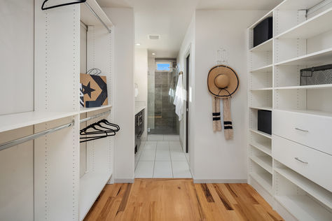 1114 16th Ave #A Seattle WA- Upgrade Realty27