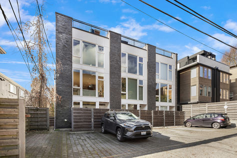 1114 16th Ave #A Seattle WA- Upgrade Realty34