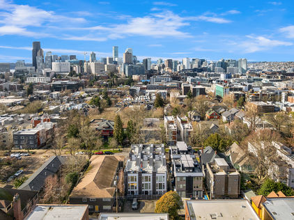 1114 16th Ave #A Seattle WA- Upgrade Realty35