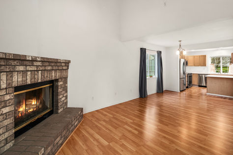 4434 Governor Ln SE Olympia WA- Upgrade Realty44