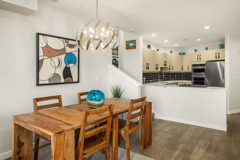 9039 NE Juanita Dr #304 Kirkland WA- Upgrade Realty11