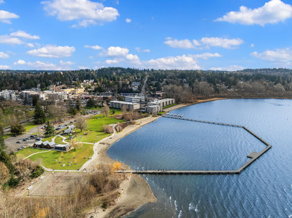 9039 NE Juanita Dr #304 Kirkland WA- Upgrade Realty40