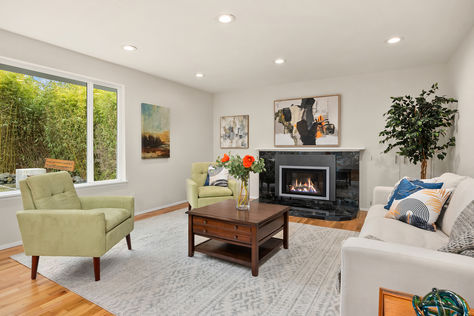 1090 Grow Ave NW, Bainridge Island, WA 98037 - Upgrade Realty11