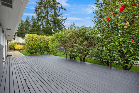 1090 Grow Ave NW, Bainridge Island, WA 98037 - Upgrade Realty29