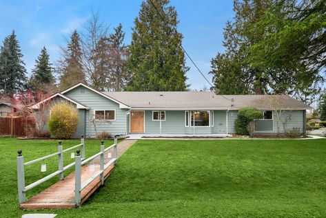 1113 180th St SW, Lynnwood, WA 98037 - Upgrade Realty7