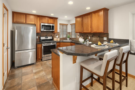 12050 33rd Ave NE Unit C, Seattle, WA - Upgrade Realty9