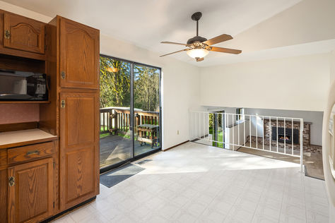 12755 SE 191st Pl, Renton, WA - Upgrade Realty42