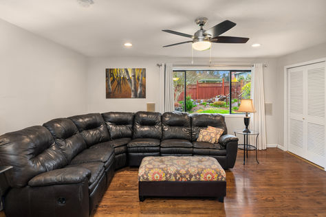 16534 4th Ave S, Burien, WA - Upgrade Realty24