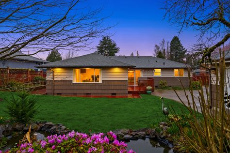 16534 4th Ave S, Burien, WA - Upgrade Realty35