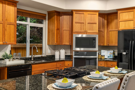 1925 NE 33rd Pl, Renton, WA - Upgrade Realty13