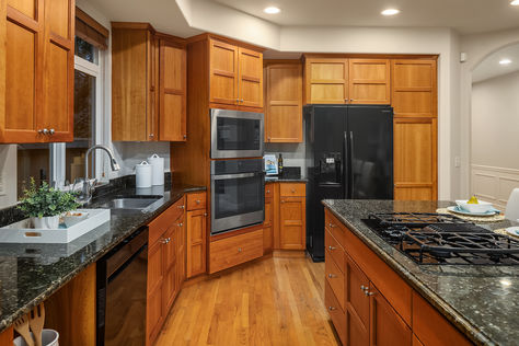 1925 NE 33rd Pl, Renton, WA - Upgrade Realty15