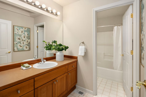 1925 NE 33rd Pl, Renton, WA - Upgrade Realty26