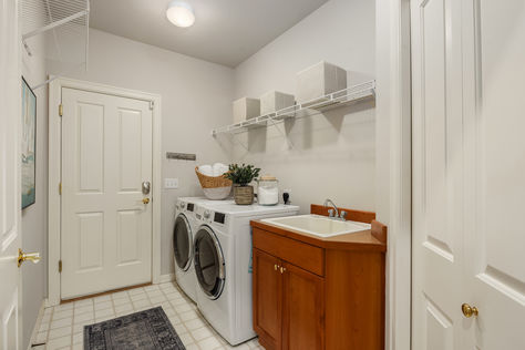 1925 NE 33rd Pl, Renton, WA - Upgrade Realty36