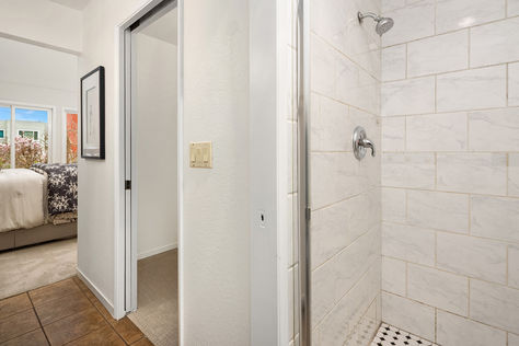 210 Boylston Ave E 304, Seattle, WA - Upgrade Realty27