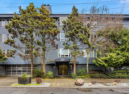 210 Boylston Ave E 304, Seattle, WA - Upgrade Realty4