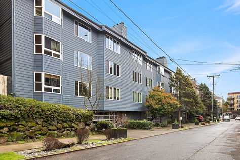210 Boylston Ave E 304, Seattle, WA - Upgrade Realty6