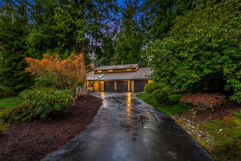 13716 50th Ave W, Edmonds, WA 98026- Upgrade Realty1