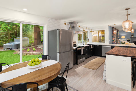 13716 50th Ave W, Edmonds, WA 98026- Upgrade Realty17