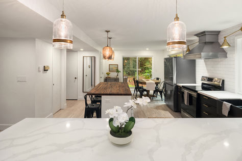 13716 50th Ave W, Edmonds, WA 98026- Upgrade Realty22