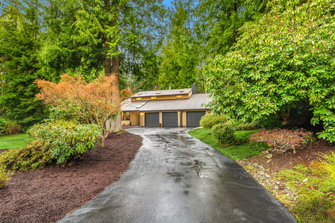 13716 50th Ave W, Edmonds, WA 98026- Upgrade Realty30