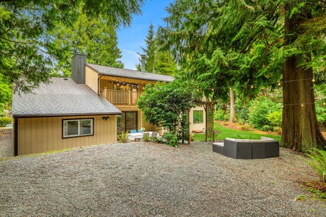 13716 50th Ave W, Edmonds, WA 98026- Upgrade Realty40