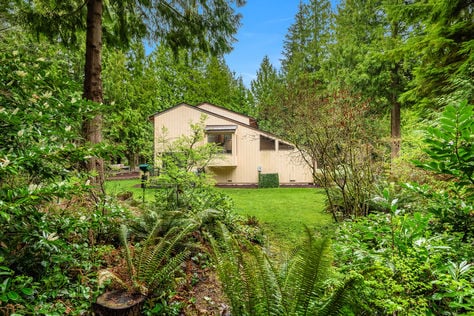 13716 50th Ave W, Edmonds, WA 98026- Upgrade Realty44