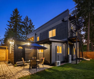 14616 SE 20th St Bellevue, WA 98007 - 2026 - Upgrade Realty13