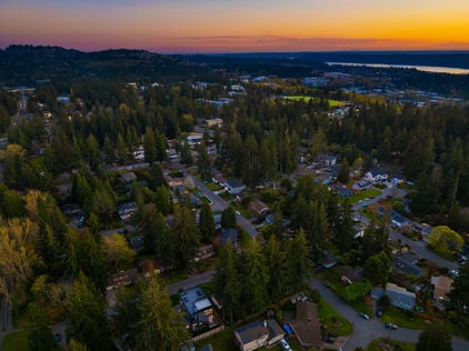 14616 SE 20th St Bellevue, WA 98007 - 2026 - Upgrade Realty33