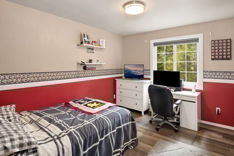 1581 SE Dews Lane, Port Orchaerd, WA 98204 - Upgrade Realty24