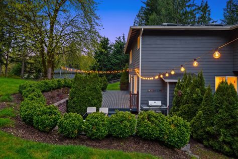 27815 NE 30th St, Redmond, WA - Upgrade Realty101