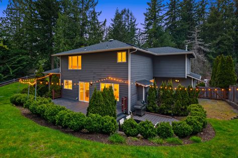 27815 NE 30th St, Redmond, WA - Upgrade Realty102