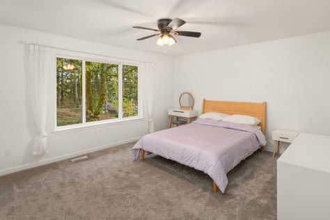 27815 NE 30th St, Redmond, WA - Upgrade Realty35