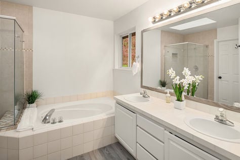 27815 NE 30th St, Redmond, WA - Upgrade Realty37