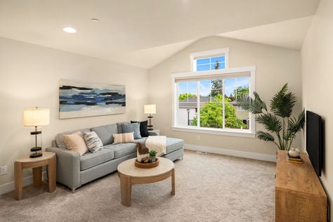 12932 NE 20st St, Woodinville WA - Upgrade Realty24