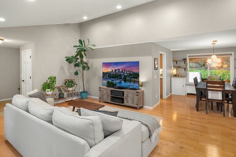 1517 3rd Pl, Kirkland, WA - Upgrade Realty12