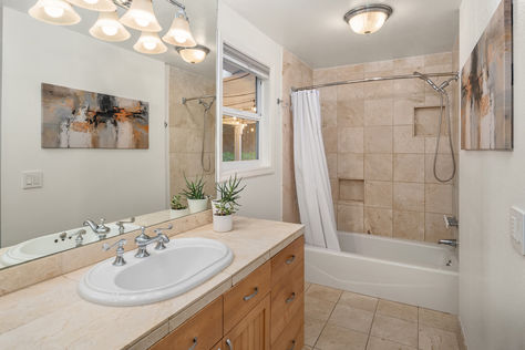 1517 3rd Pl, Kirkland, WA - Upgrade Realty23