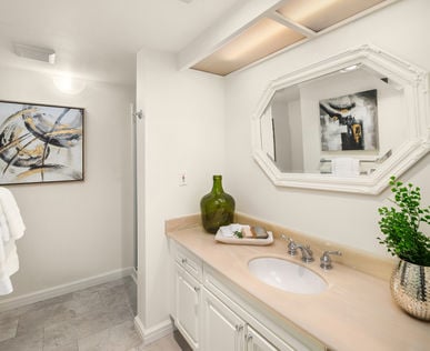 15508 Country Club Dr A13, Mill Creek, WA - Upgrade Realty7