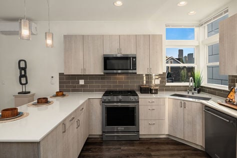 1631 S King St #C Seattle, WA - Upgrade Realty16