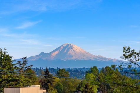 1631 S King St #C Seattle, WA - Upgrade Realty30