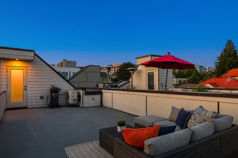 1631 S King St #C Seattle, WA - Upgrade Realty40