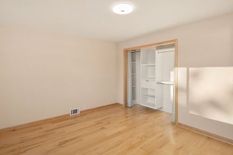 16311 25th Ave SW Burien WA - Upgrade Realty20