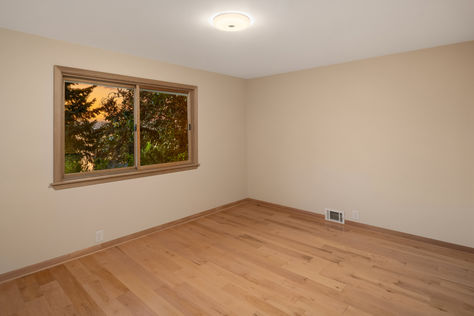 16311 25th Ave SW Burien WA - Upgrade Realty35