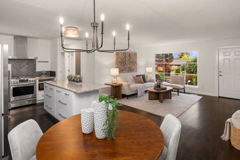 16628 SE 26th St, Bellevue, WA - Upgrade Realty19