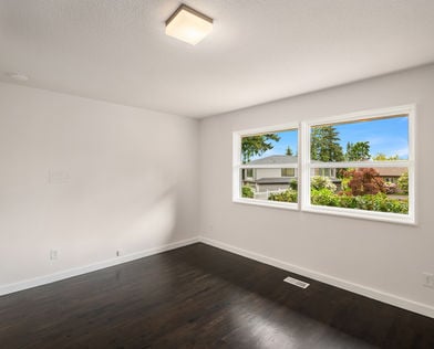 16628 SE 26th St, Bellevue, WA - Upgrade Realty2