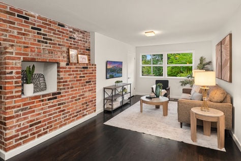 16628 SE 26th St, Bellevue, WA - Upgrade Realty26