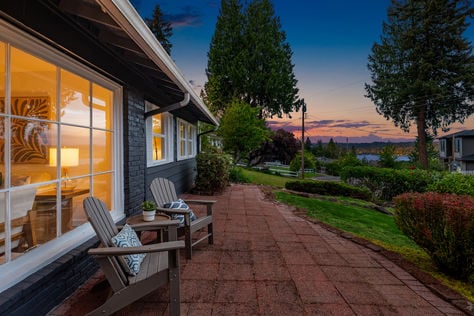 16628 SE 26th St, Bellevue, WA - Upgrade Realty37